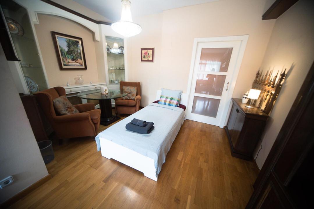 برشلونة Traditional Rooms In Eixample المظهر الخارجي الصورة